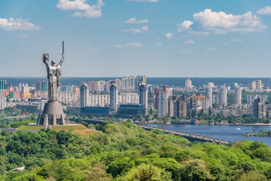 Exploring-the-7-Best-Post-War-Ukraine-Cities-You-Have-to-Visit 1960